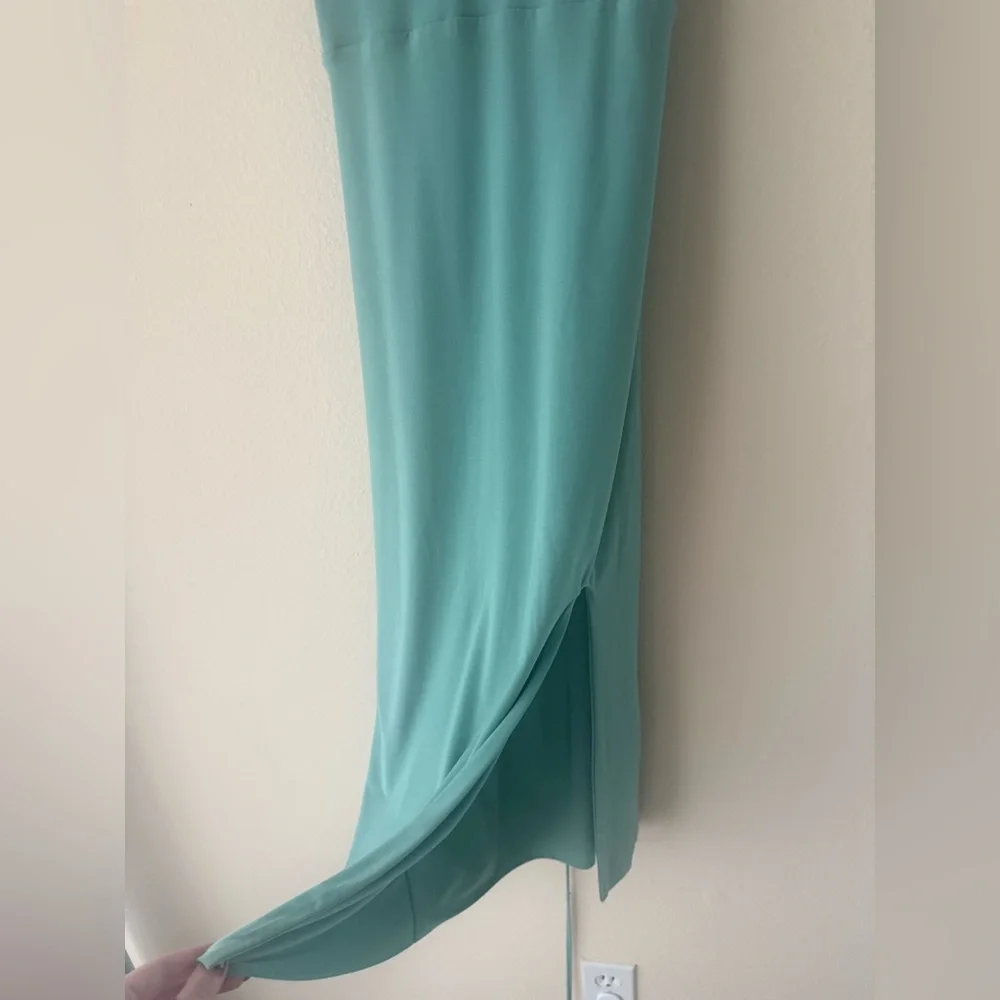 AYM Studio Hyde Midi Dress Green - Picture 4 of 6